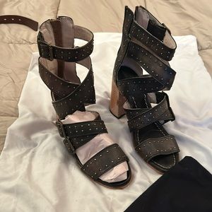 Freebird Tania leather heel- distressed black- size 8